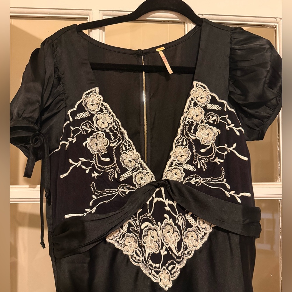 Free People Black Floral Maxi Dress - Picture 5 of 7